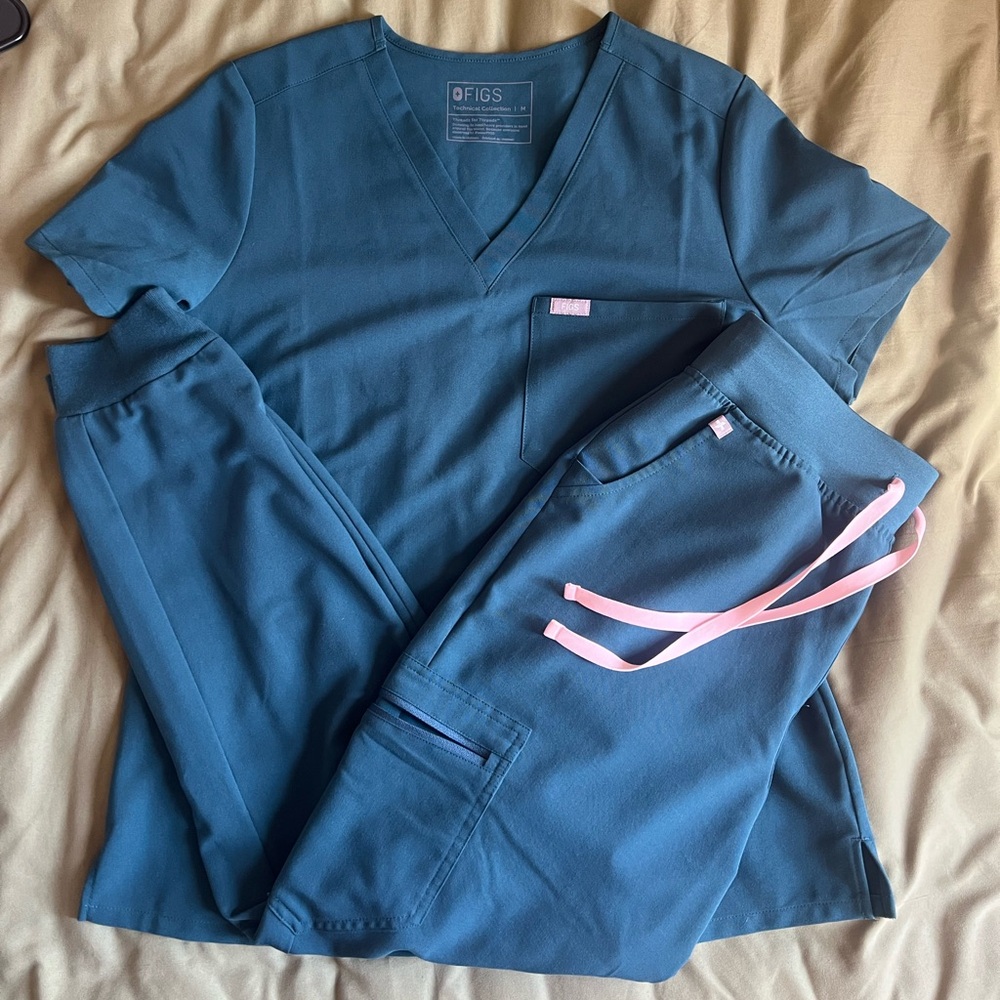 Figs Scrubs